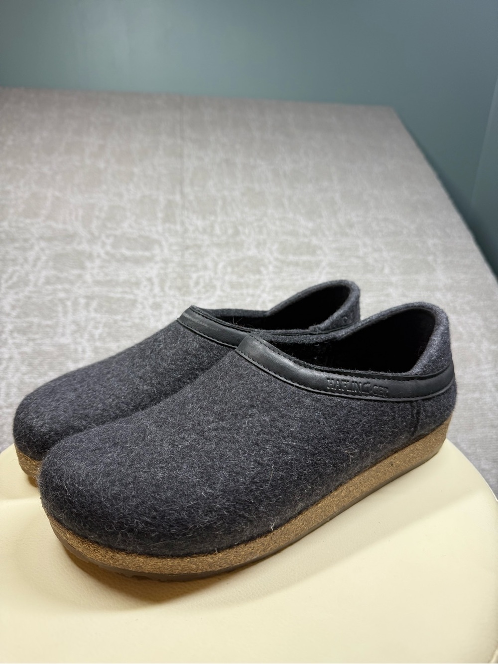 Haflinger Unisex Gzh Grizzly With Heel Charcoal Wool Size Eu 42